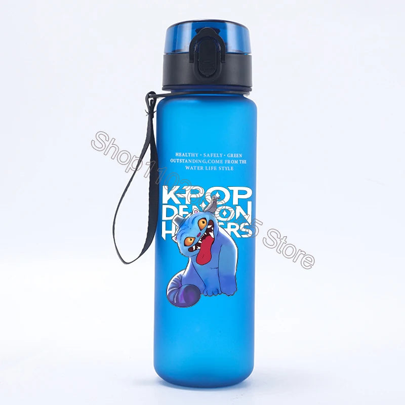K Pop Demon Hunters Water Bottle Girls Summer Sports Large Capacity Water Bottle Kawaii Cartoon Figure Printed Plastic Bottles